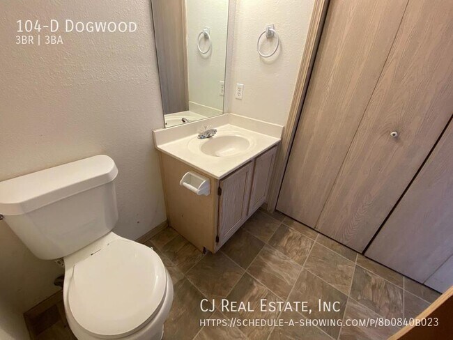 Foto del edificio - 104-D Dogwood-