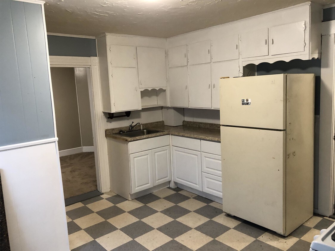 Primary Photo - 12 Mill St