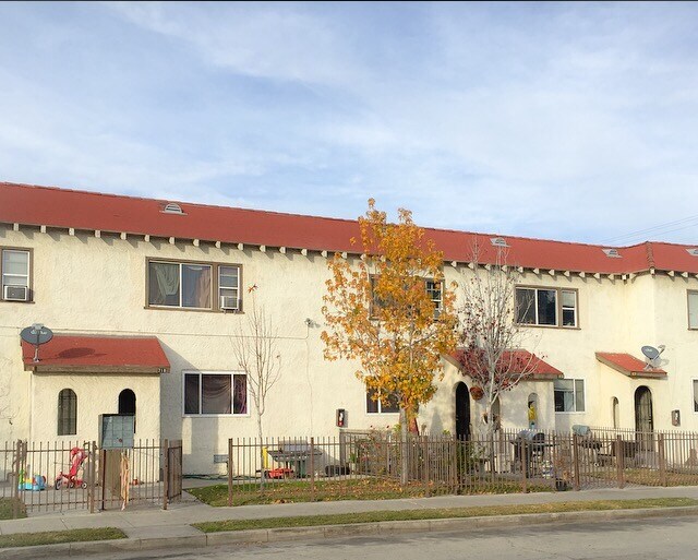Foto del edificio - 708 W Virginia St