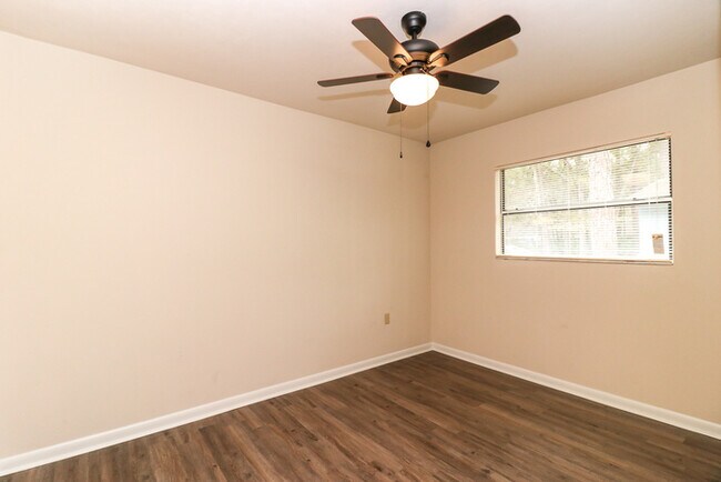 Foto del edificio - Beautiful 2/1 in Palmetto Creek #29