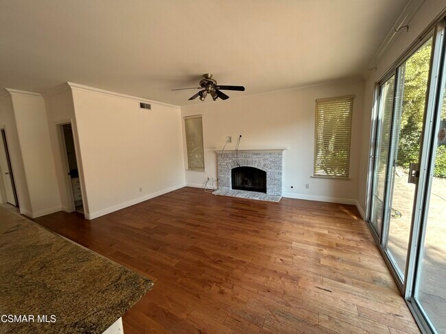 Building Photo - 2357 Laurelwood Dr