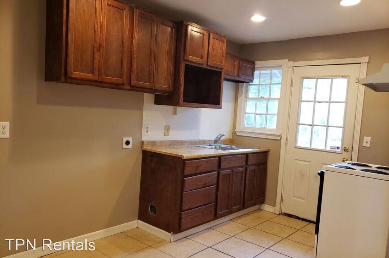 Foto del edificio - 2 br, 1 bath House - 126 E. Olive