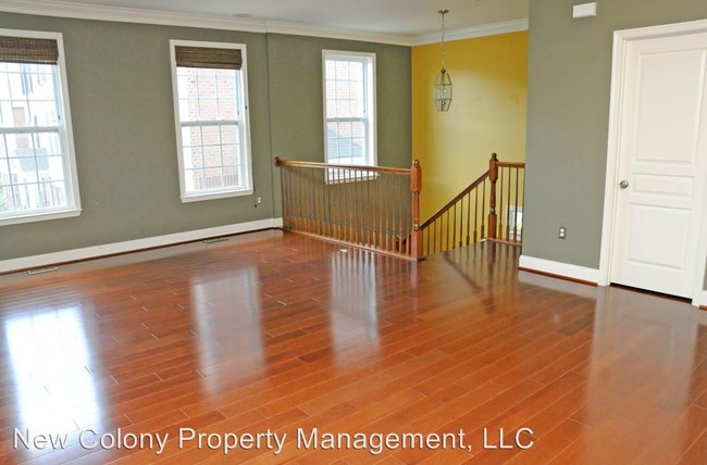 Building Photo - 8739 Blazing Brook Way
