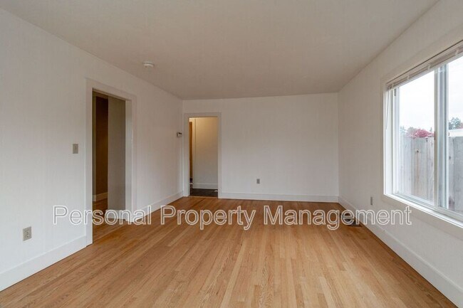 Foto del edificio - 8006 NW 9th Ave