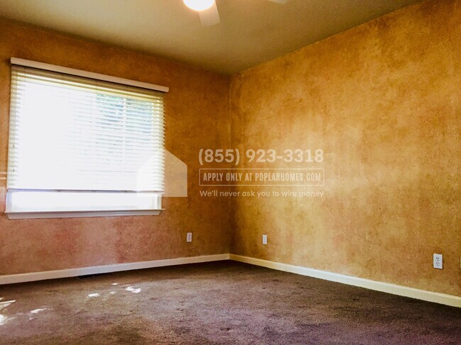 Foto del edificio - 1324 Blewett Ave
