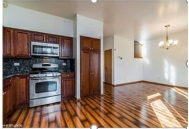 Kitchen 1 - 277 Richmond Dr