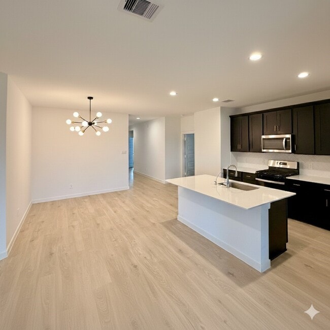 Foto del edificio - 4210 Harvest Creek Cr