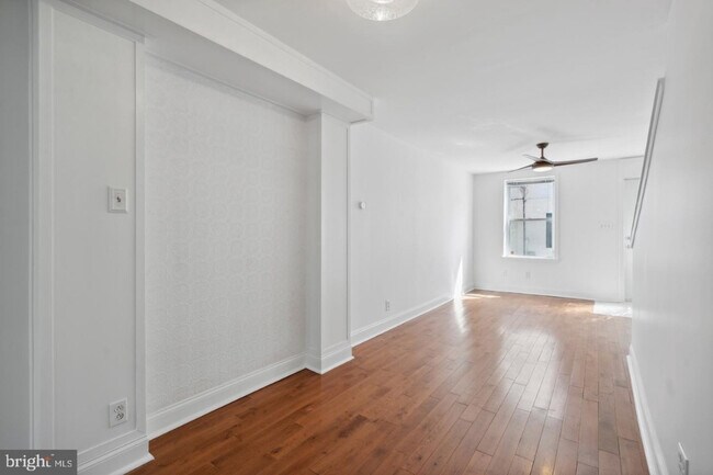 Foto del edificio - 1563 E Hewson St