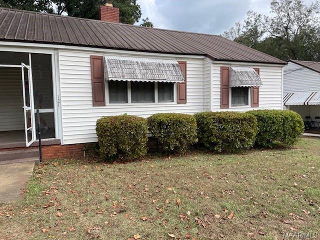 Foto principal - 121 Oak Forest Dr
