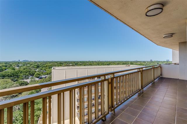 Foto del edificio - 6211 W Northwest Hwy