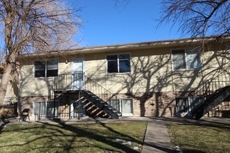 Building Photo - 3501 McConnell Dr