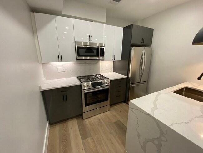 Foto del edificio - 300 Somerville Ave