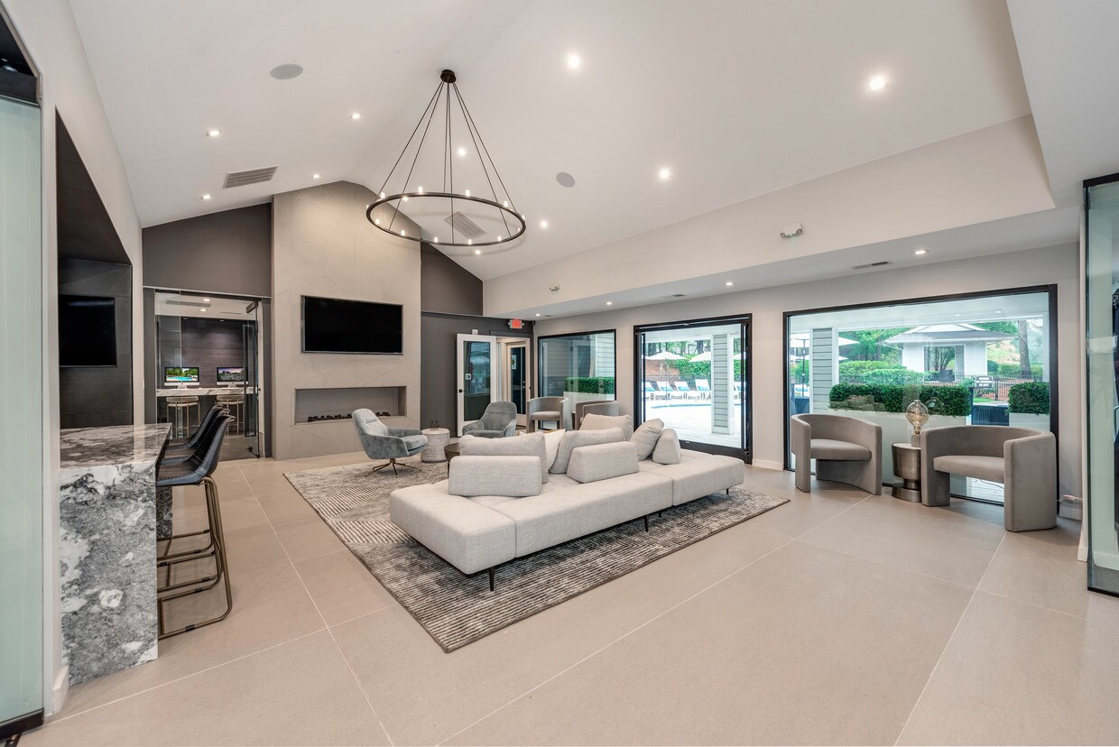 Triangle Place Apartments 2800 Bainbridge Dr Durham, NC