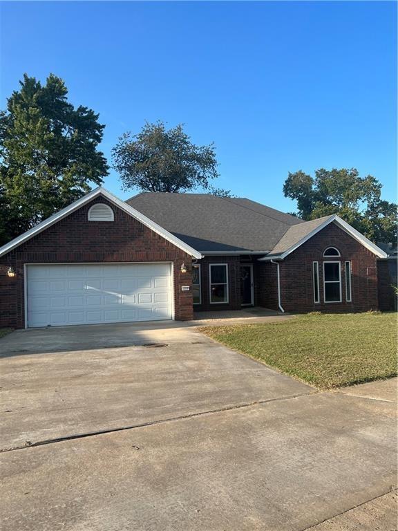 Building Photo - 312 Ridgedale Dr