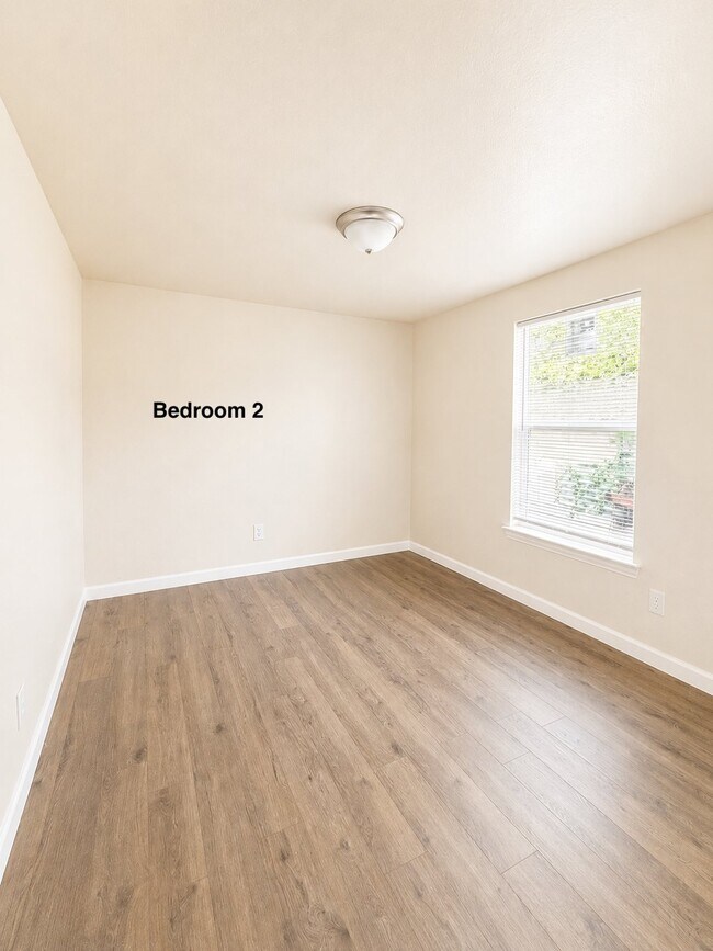 Foto del edificio - 824 Karnes St