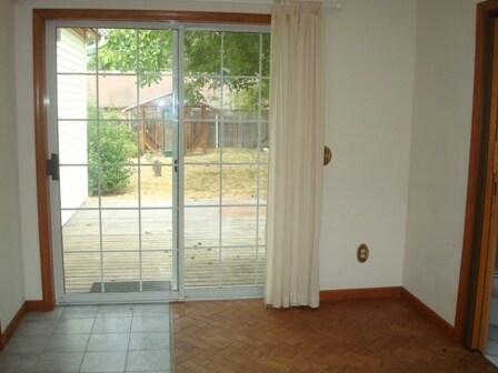 Building Photo - 1809 Harris Ave