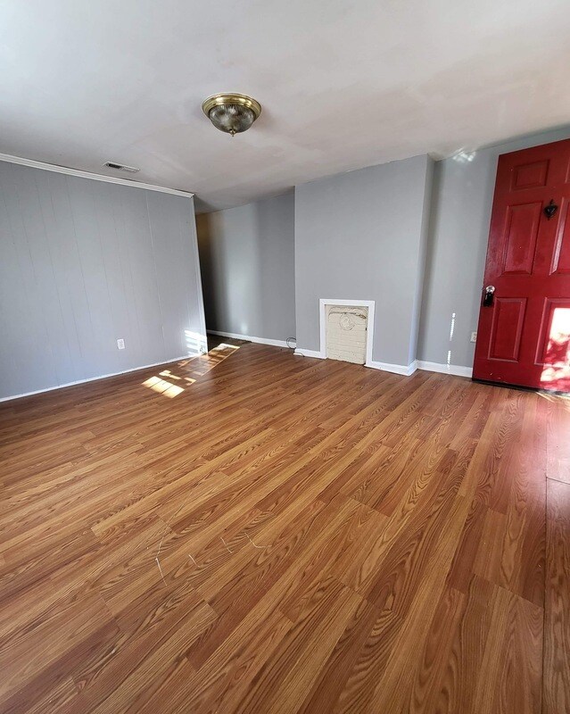 Foto del edificio - 532 E Iredell Ave