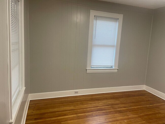 Foto del edificio - 3 bedroom 1 bath House in Roanoke County