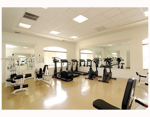 Foto del edificio - 7300 NW 114th Ave