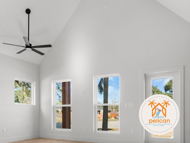 Foto del edificio - Spacious Studio Home with Modern Design