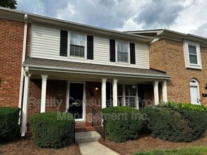 Building Photo - 5123 Lawndale Dr