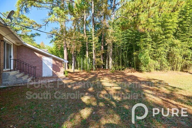 Building Photo - 2900 Scotsman Rd