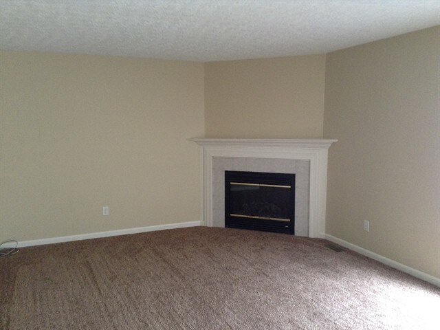 Building Photo - 7684 Mourning Dove Ln
