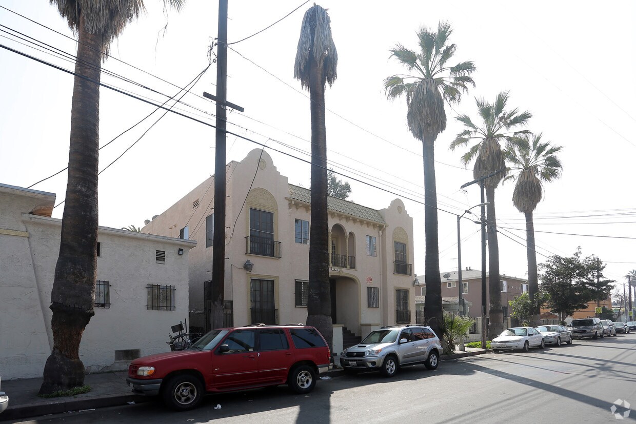 Foto principal - 1430 S Bonnie Brae St
