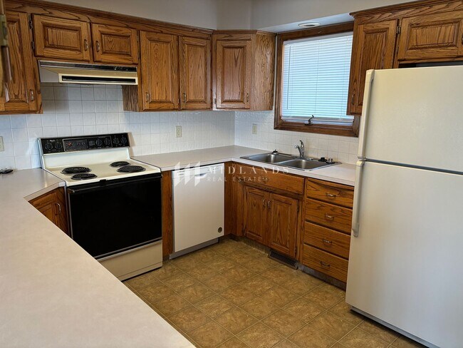 Foto del edificio - Bellevue Townhome