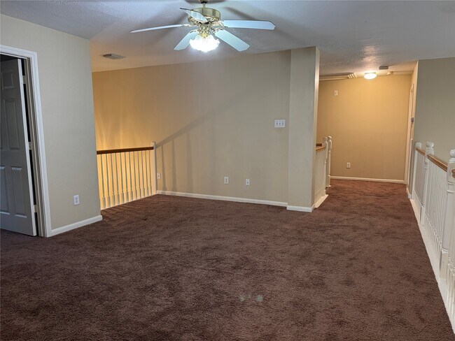 Building Photo - 17415 Fountainview Cir