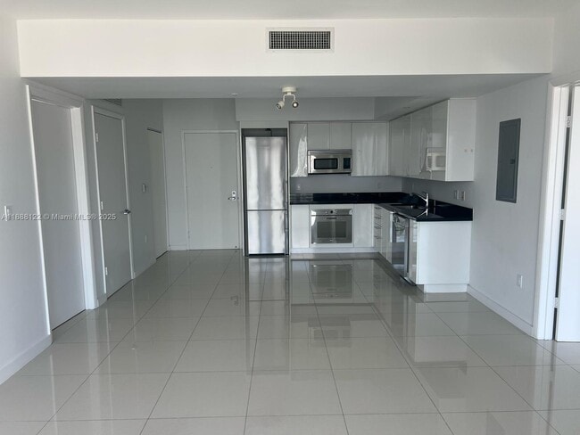 Foto del edificio - 92 SW 3rd St