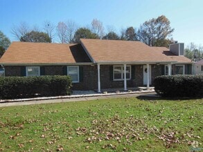 Building Photo - 549 Wade Rd