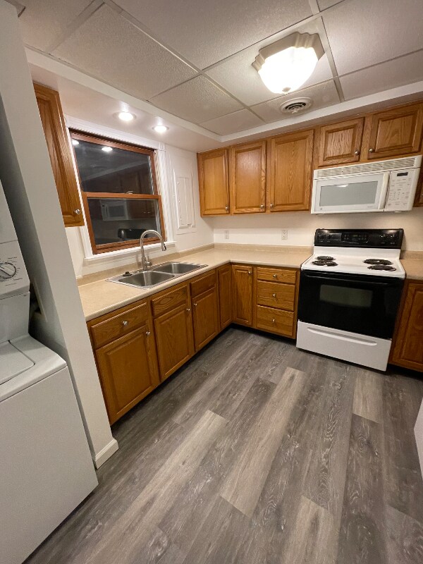 Foto del edificio - 110 Youngstown Rd