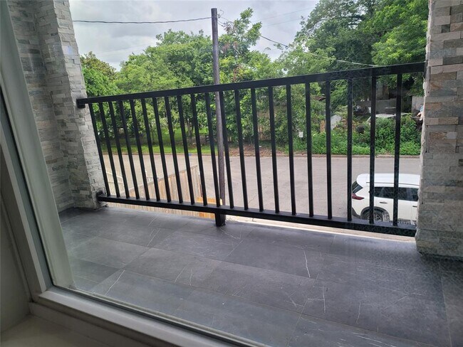 Foto del edificio - 1311 Hamblen St