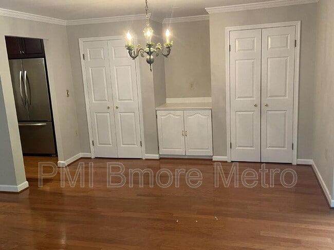 Foto del edificio - 5712 5712 Roland Ave