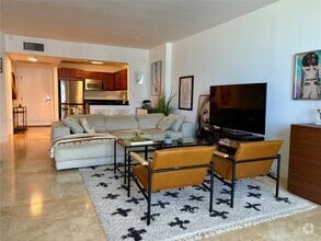 Building Photo - 2301 Collins Ave