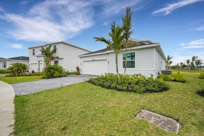 Building Photo - 3587 Angler Dr