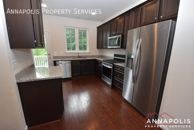 Building Photo - 2818 Etley Ct