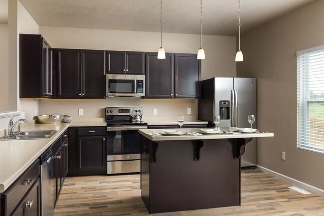 Building Photo - Newer 4 bedroom home for lease!