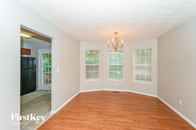 Building Photo - 1651 Sloping Tree Way