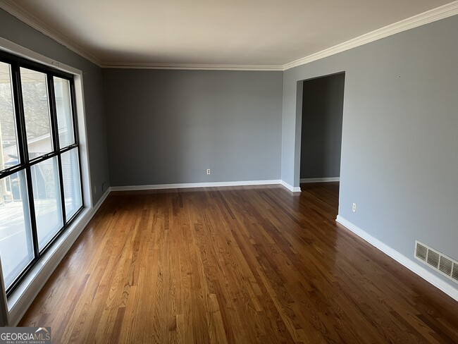 Building Photo - 1793 Cherry Valley Cir SE