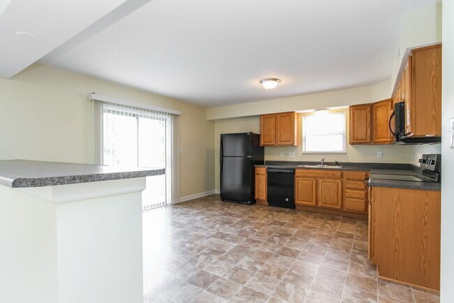 Foto del edificio - 12971 Quarterback Ln