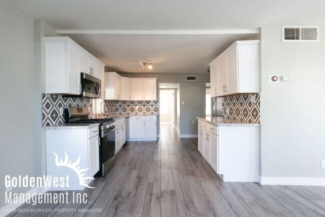 Foto del edificio - Spacious 3Bdm 1Ba Home In Central Phoenix!