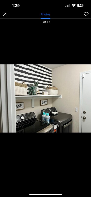 Foto del edificio - 33810 N Mercedes Dr