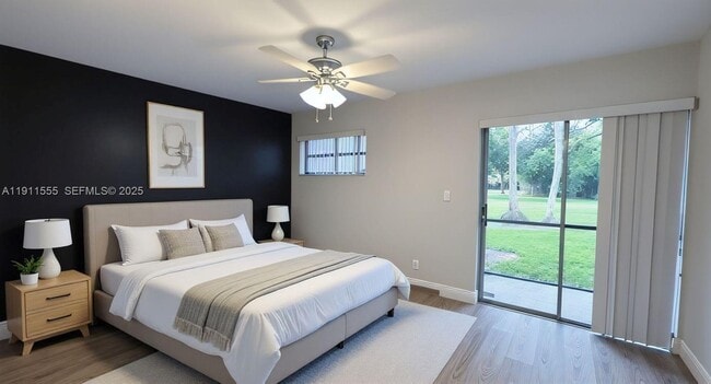 Foto del edificio - 3100 Riverside Dr