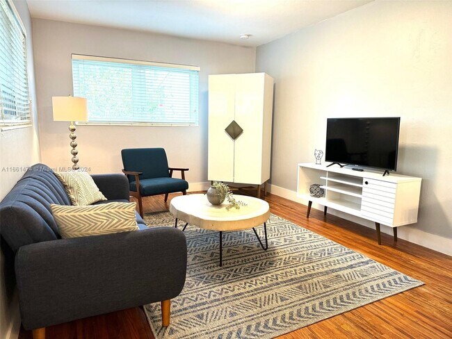Foto del edificio - 3097 SW 21st St
