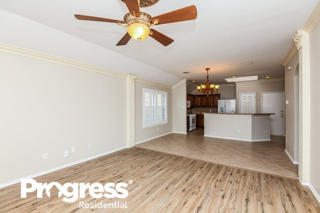 Building Photo - 9700 Maryville Ln
