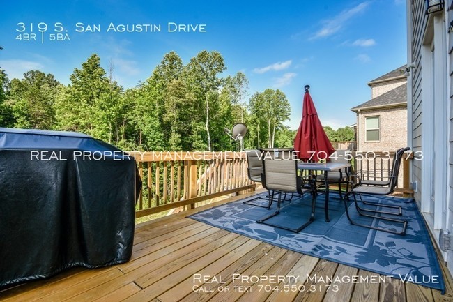 Building Photo - 319 S San Agustin Dr
