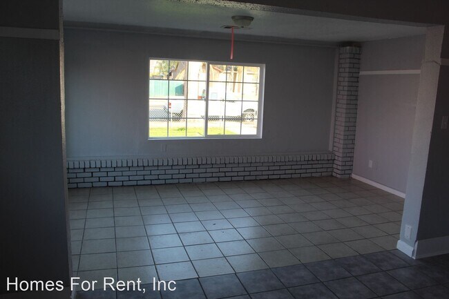 Building Photo - 4 br, 2 bath House - 137 N. Harvard Ave
