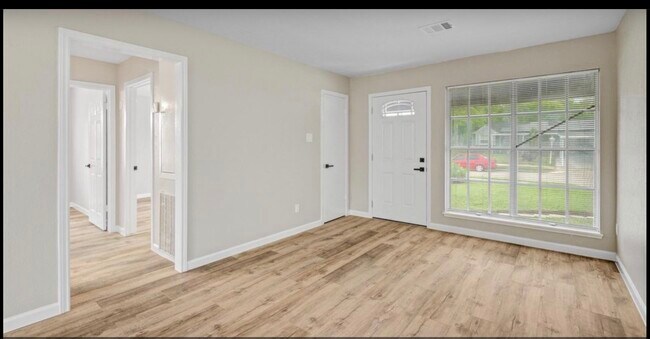 Foto del edificio - 10611 Leitrim Way